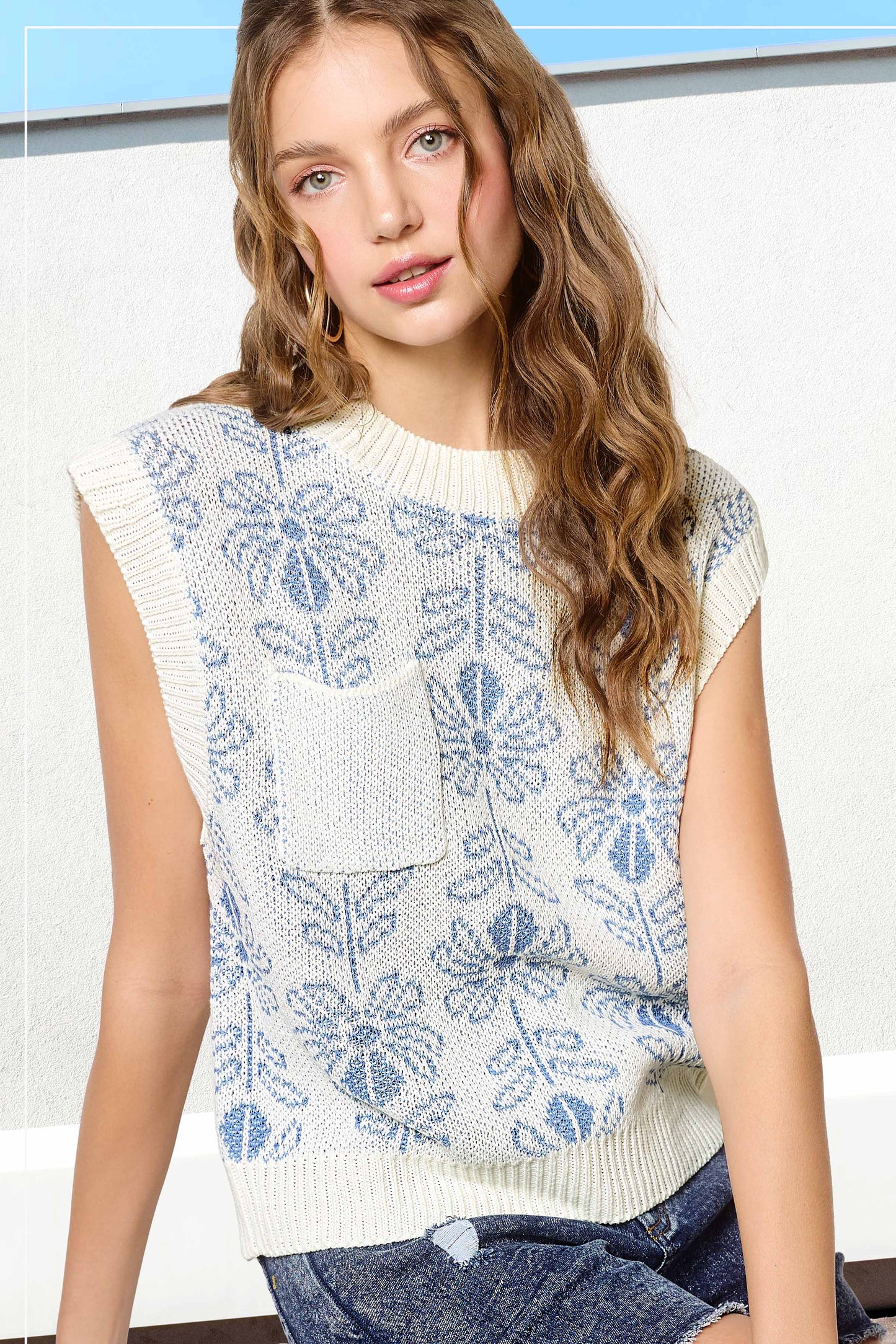 Floral Pattern Sleeveless Sweater Vest Top
