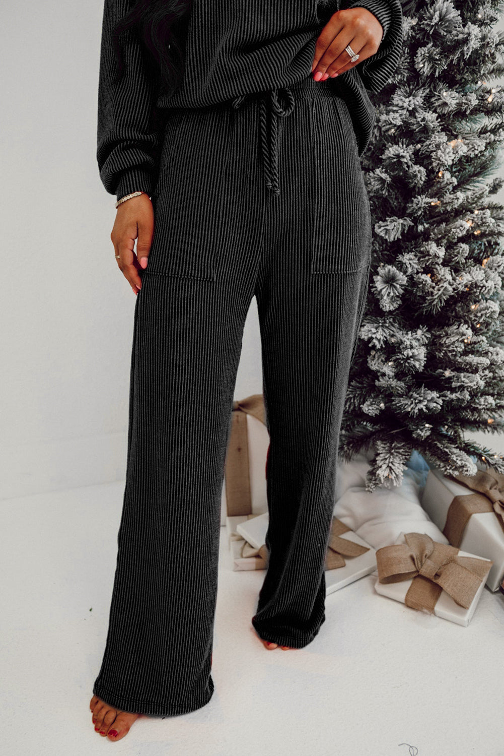 Evergreen Crinkle Rib JOLLY Pattern Long Sleeve Top and Pockets Pants Set