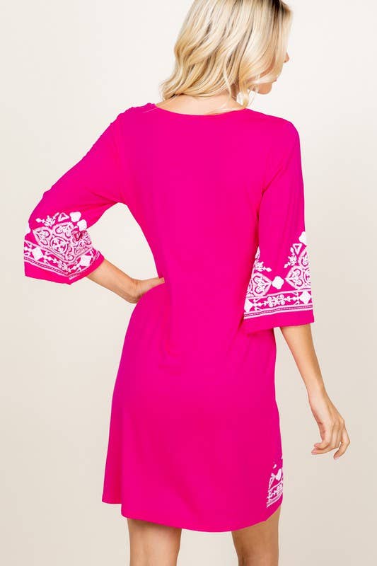 Hemish Damask Print Dress: 3/4 Sleeve