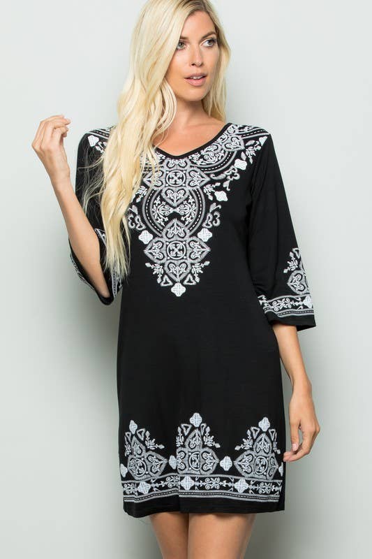 Hemish Damask Print Dress: 3/4 Sleeve