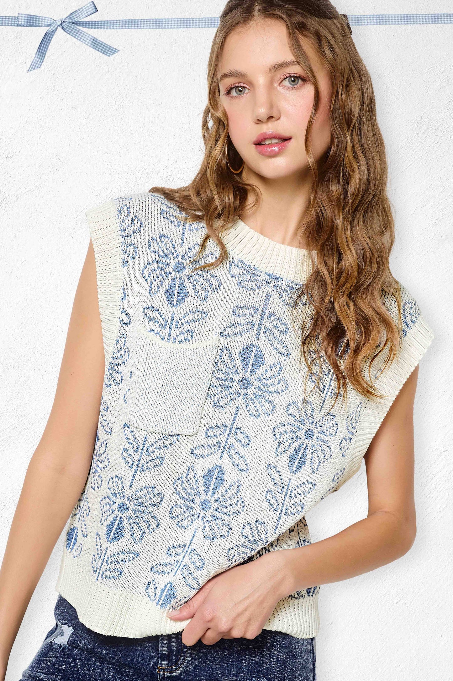Floral Pattern Sleeveless Sweater Vest Top