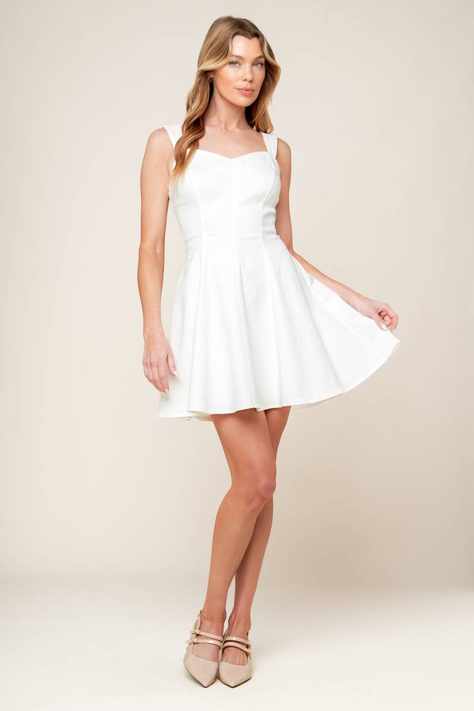 A solid woven mini dresss - ID22281: WHITE DENIM / Contemporary / L