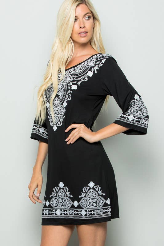 Hemish Damask Print Dress: 3/4 Sleeve