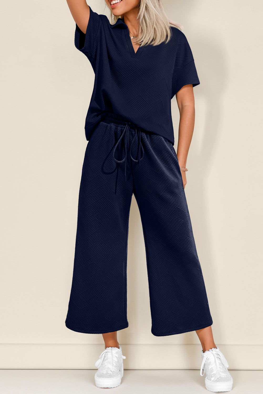 Black Stylish Textured Loose Fit T Shirt and Drawstring Pants Set